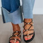 Fresh New Attitude Sandals - Black